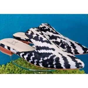 Women’s ANATOLIA IKAT Velvet Silk Slip On Flats Shoes Sz 38 US 7.5 Pointed Toes